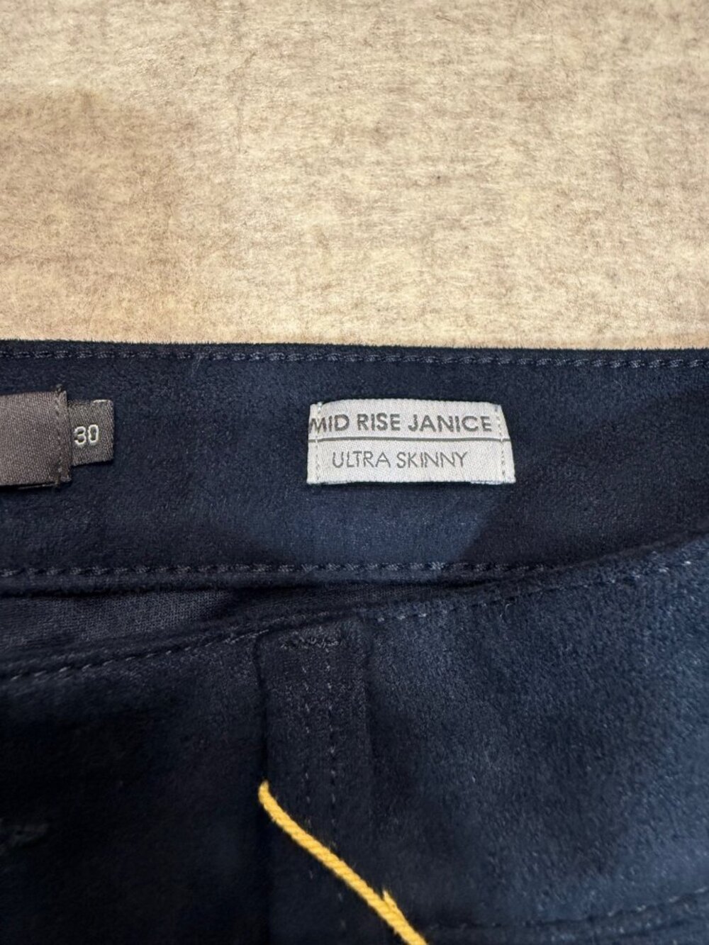 Level 99 Mid Rise Janice Ultra Skinny 5-Pocket Navy Blue Jeans 30" Waist Med NWT - Picture 4 of 12